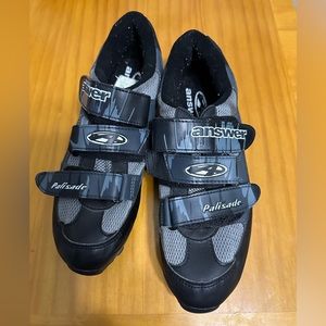 Answer Palisades Size 8 1/2 Cycle Shoes with SPD clips